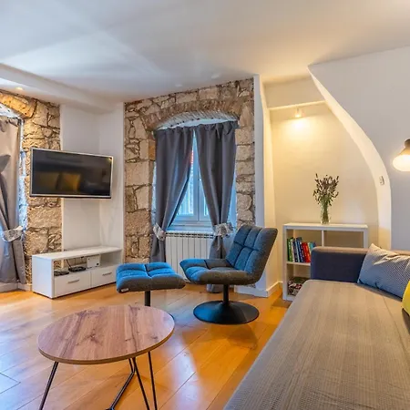 Lea Apartment